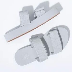 Vans Cayucas Slide Mega Platform Light Gray Suede Double Strap Sandals Women’s 8